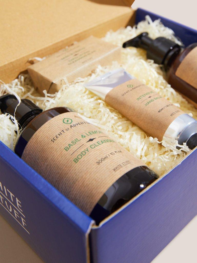 A Scent of Adventure Gift Set in DK BLUE - MODEL FRONT