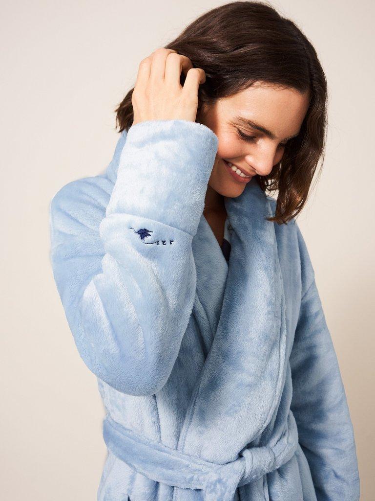 Clover Cosy Robe in MID BLUE - MODEL DETAIL