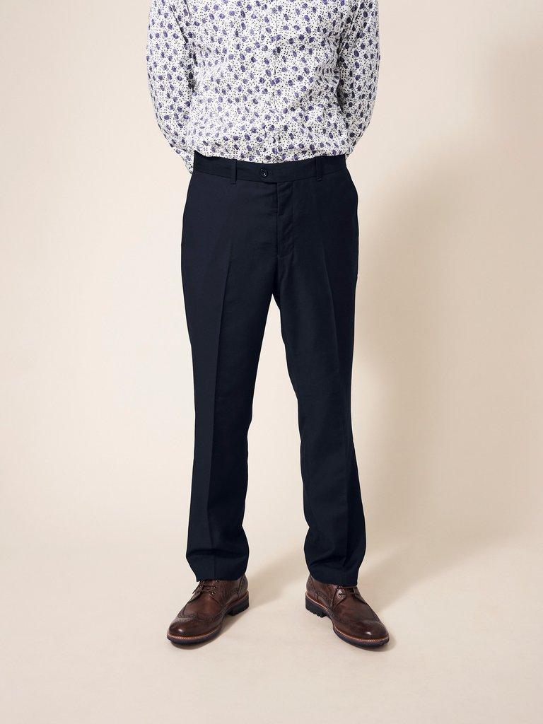 Gerrard Trouser in PURE BLK - MODEL FRONT