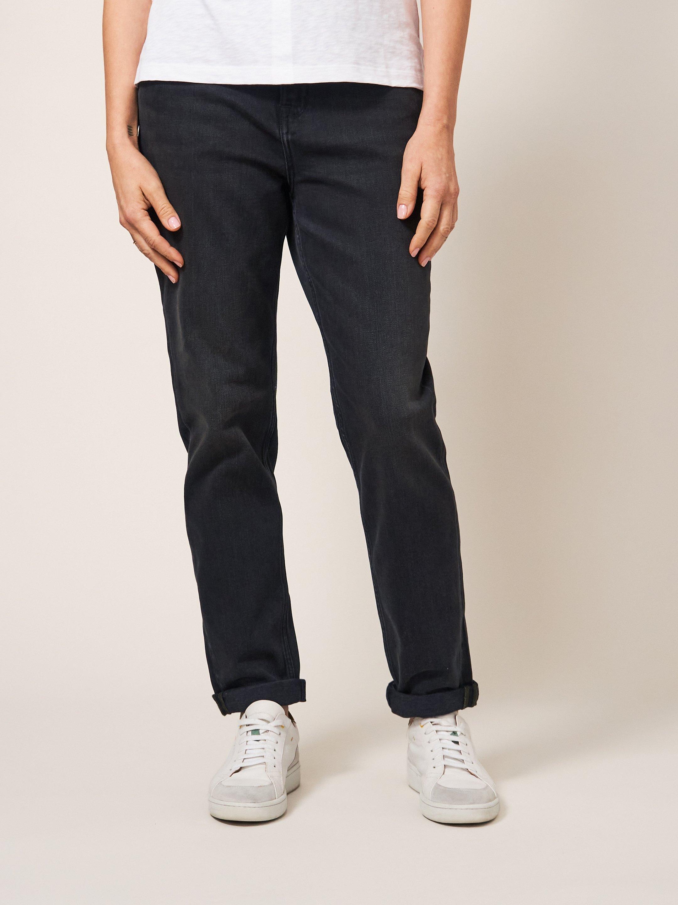 Black relaxed skinny store jeans