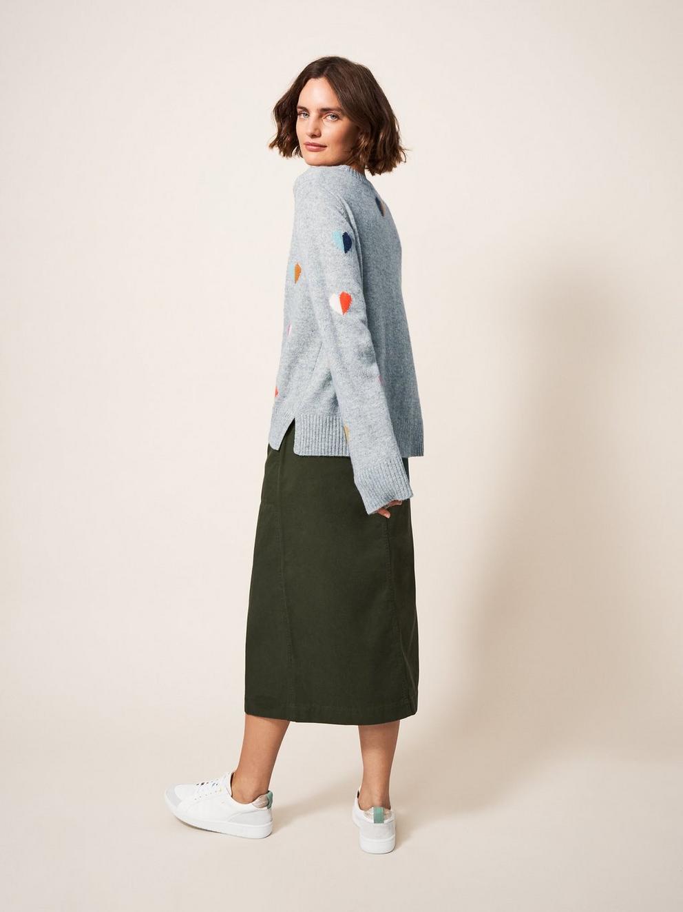 MULTI HEART JUMPER in GREY MLT - MODEL BACK
