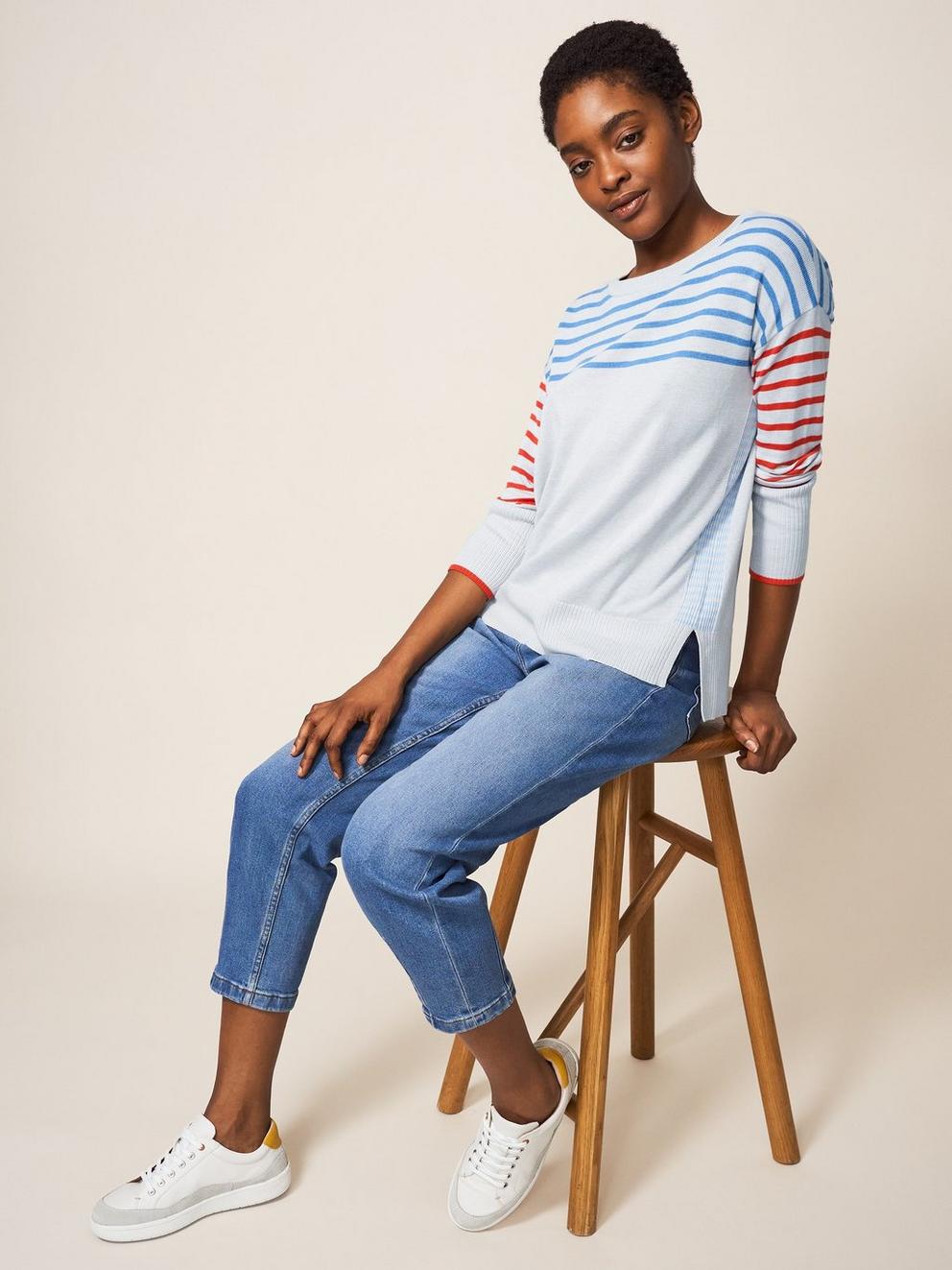 OLIVE JUMPER in GREY MLT - LIFESTYLE