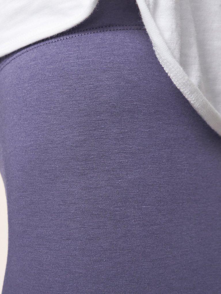 Maddie Legging in DUS PURPLE - MODEL DETAIL