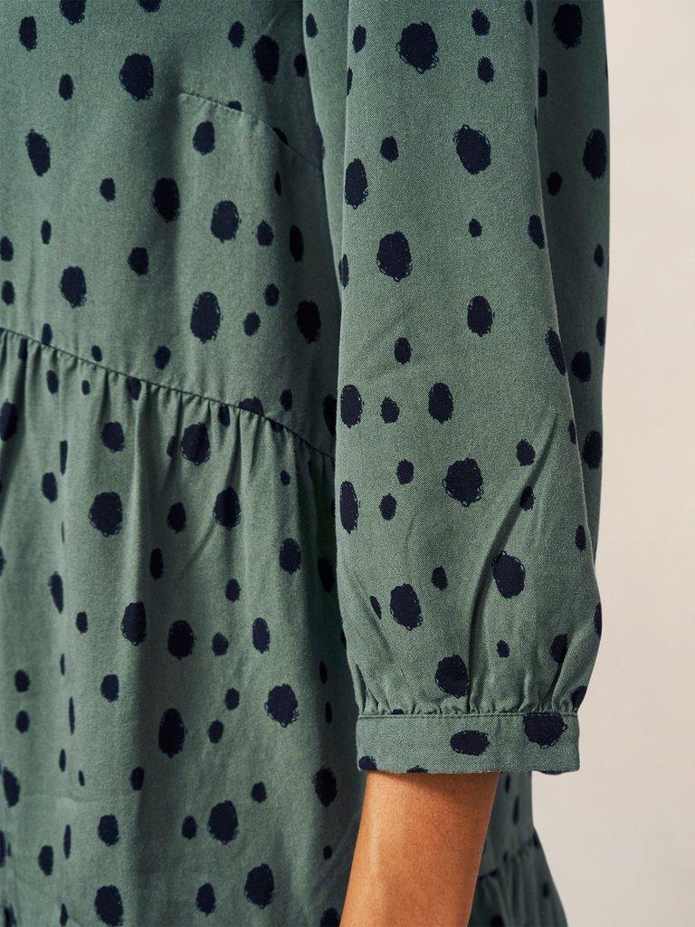 Maisie Tunic in GREEN MLT - MODEL DETAIL