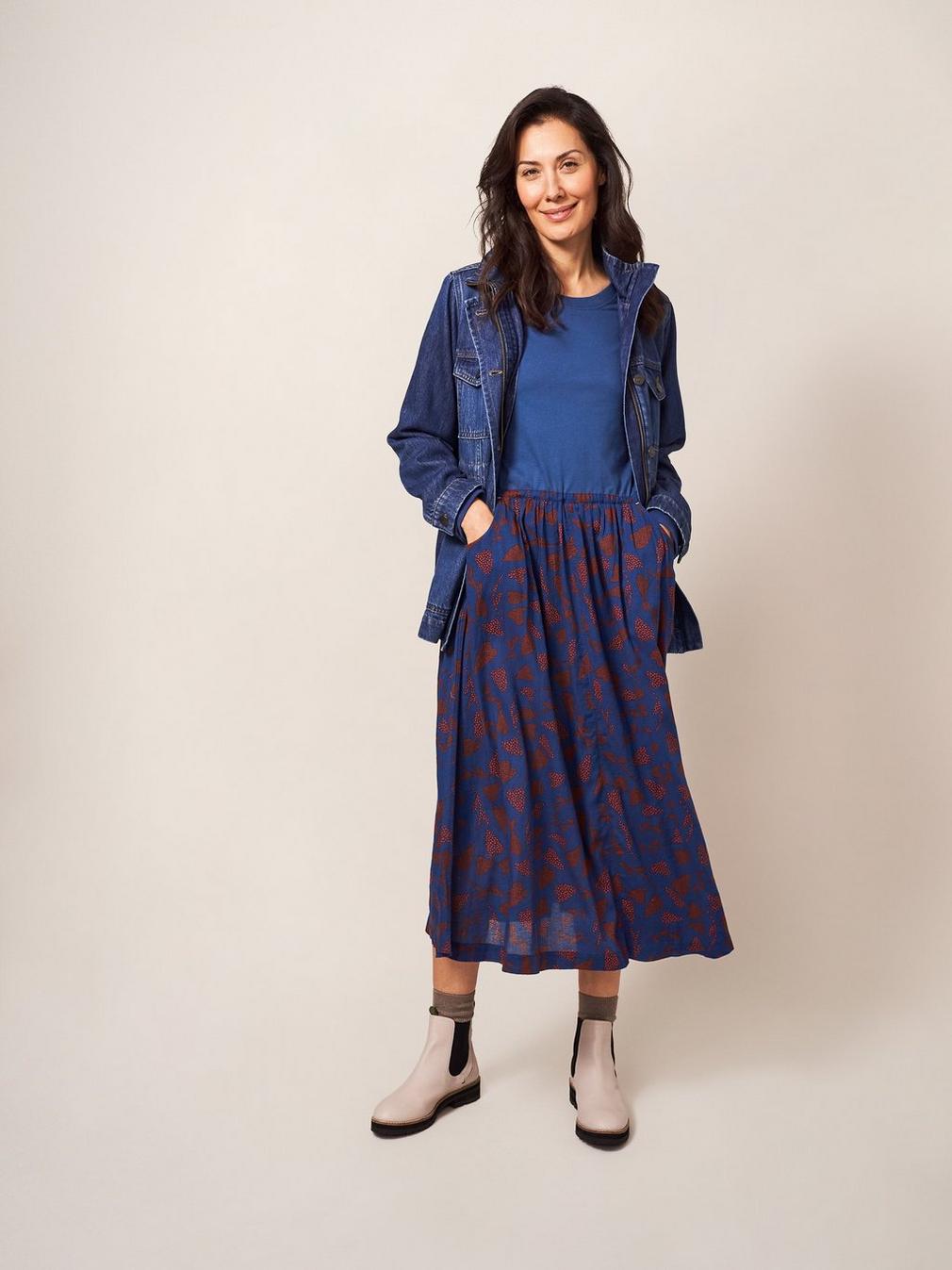 Sadie Midi Dress in NAVY MULTI - MODEL FRONT