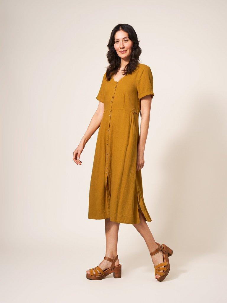 Plain tan dress hotsell