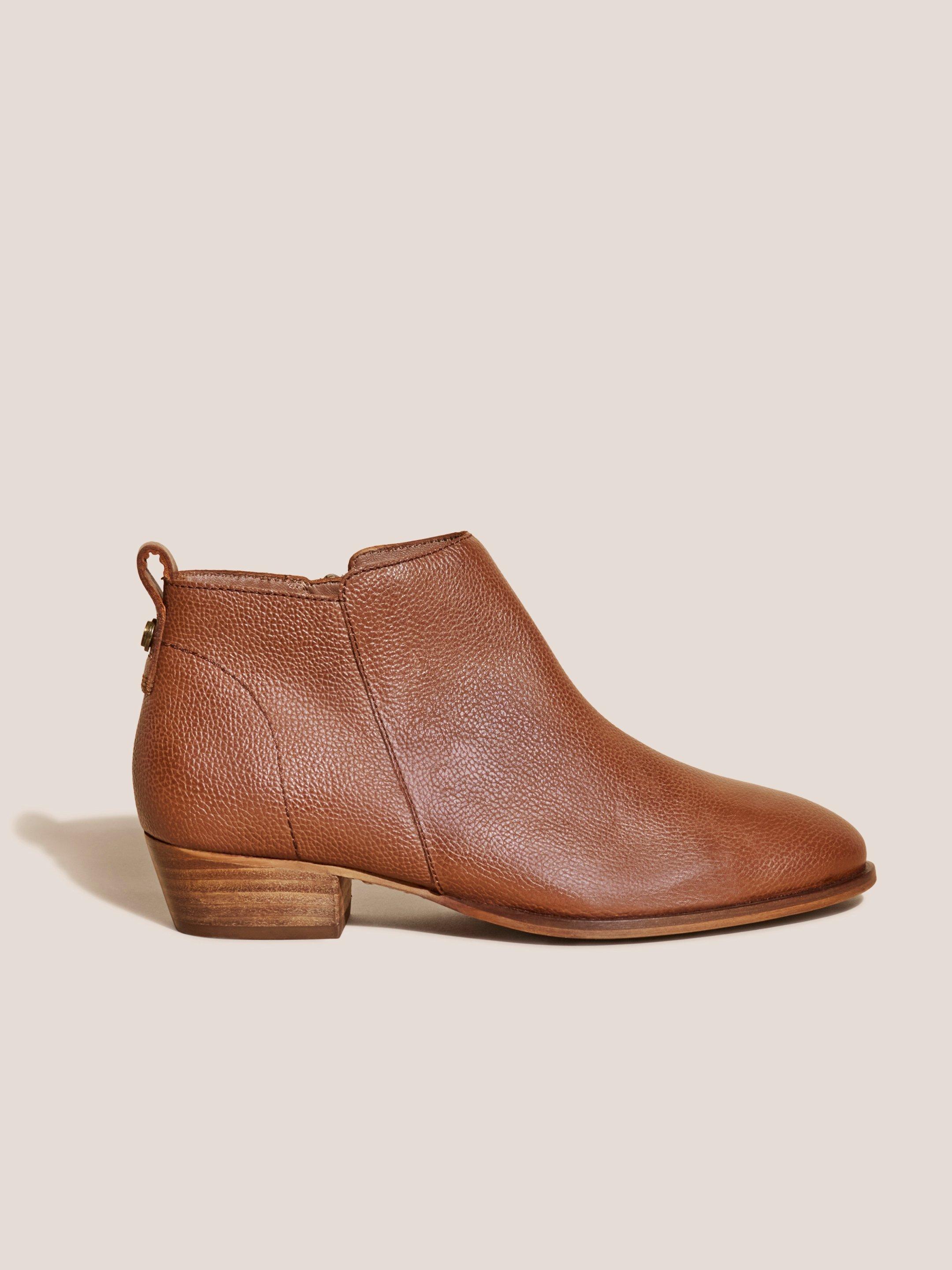 Willow Leather Ankle Boots in MID TAN - MODEL FRONT