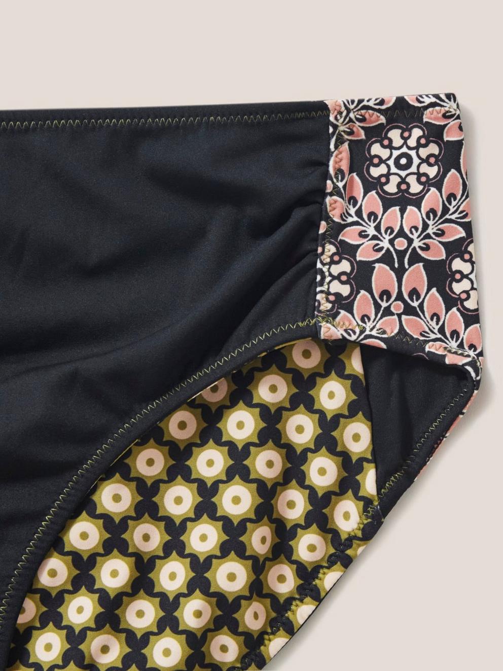 Sunshine Reversible Bottom in BLK MLT - FLAT DETAIL