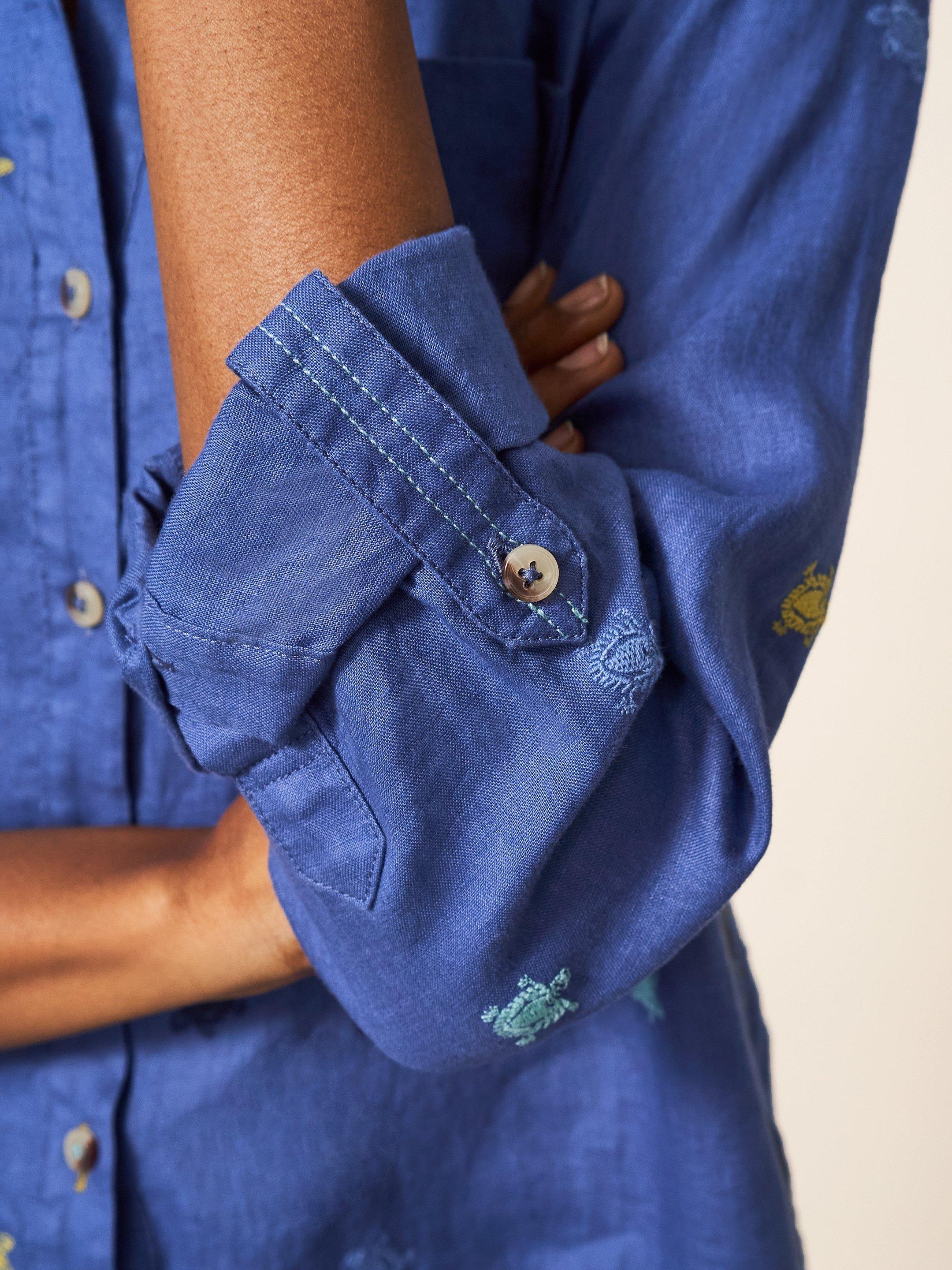 Layla Emb Linen Shirt in BLUE MLT - MODEL DETAIL