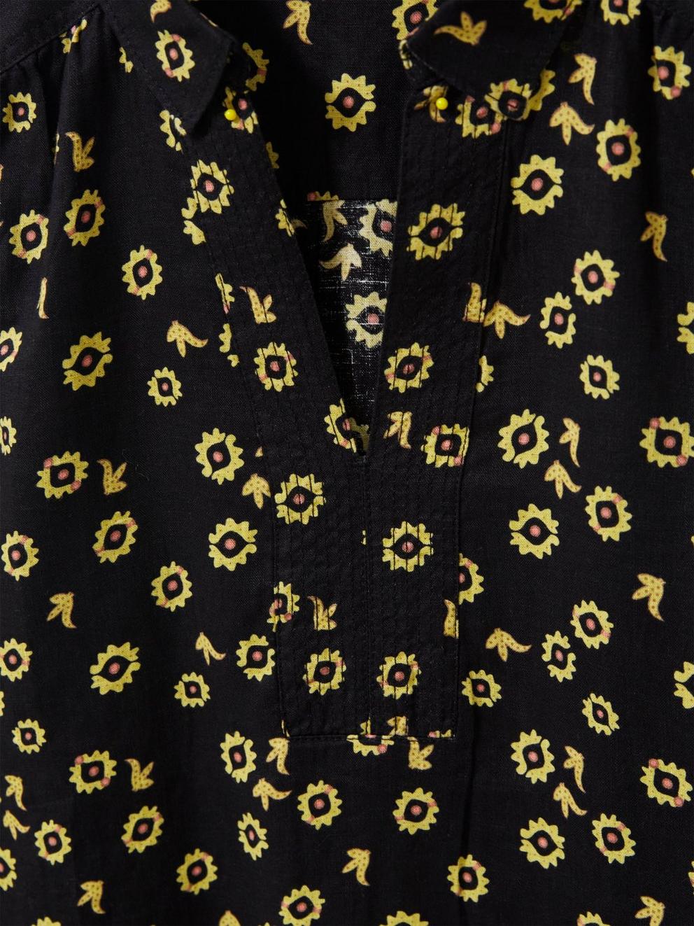 Blaire Tunic Linen in BLK MLT - FLAT DETAIL
