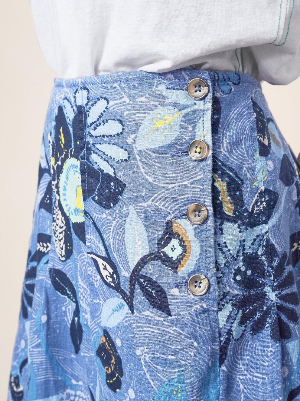 Ciara Linen Skirt in BLUE MLT - MODEL DETAIL