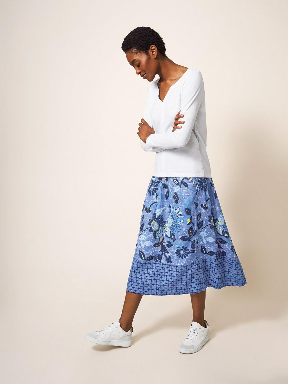 Ciara Linen Skirt in BLUE MLT - MODEL FRONT