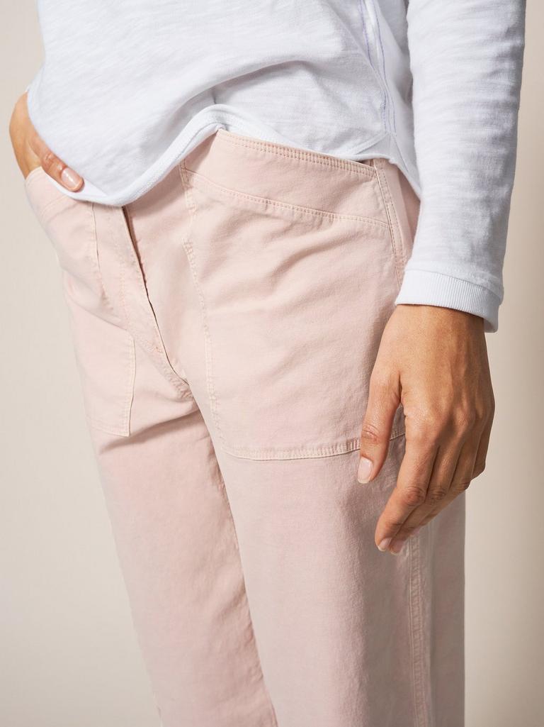 Tessa Chino in MID PINK - MODEL DETAIL