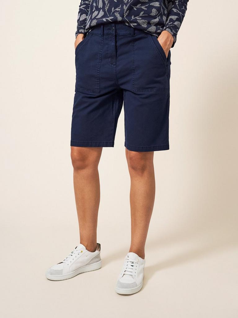 Twister Chino Short in DARK NAVY - LIFESTYLE