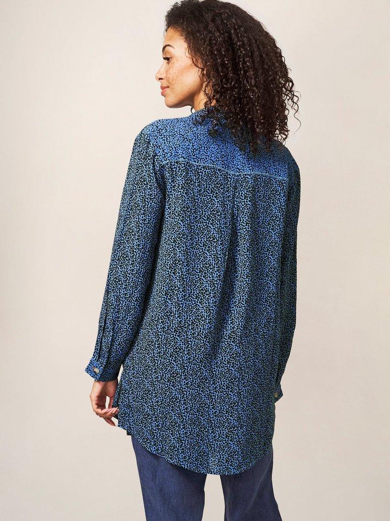 Dannika Tunic in BLUE MLT - MODEL BACK