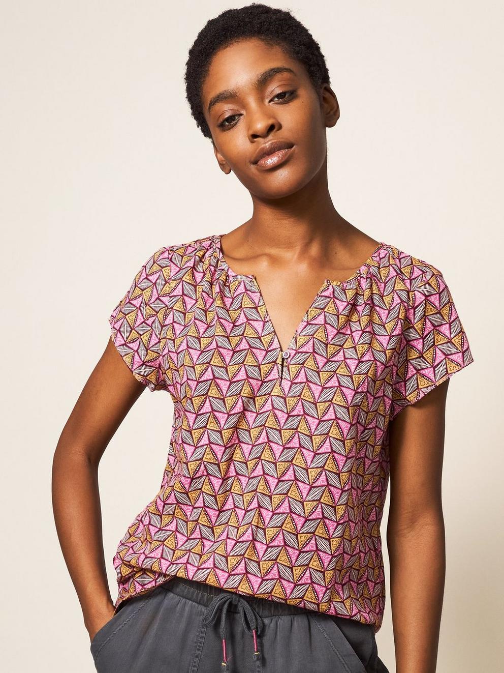 Keri Organic Cotton Top in PLUM MLT - MODEL DETAIL