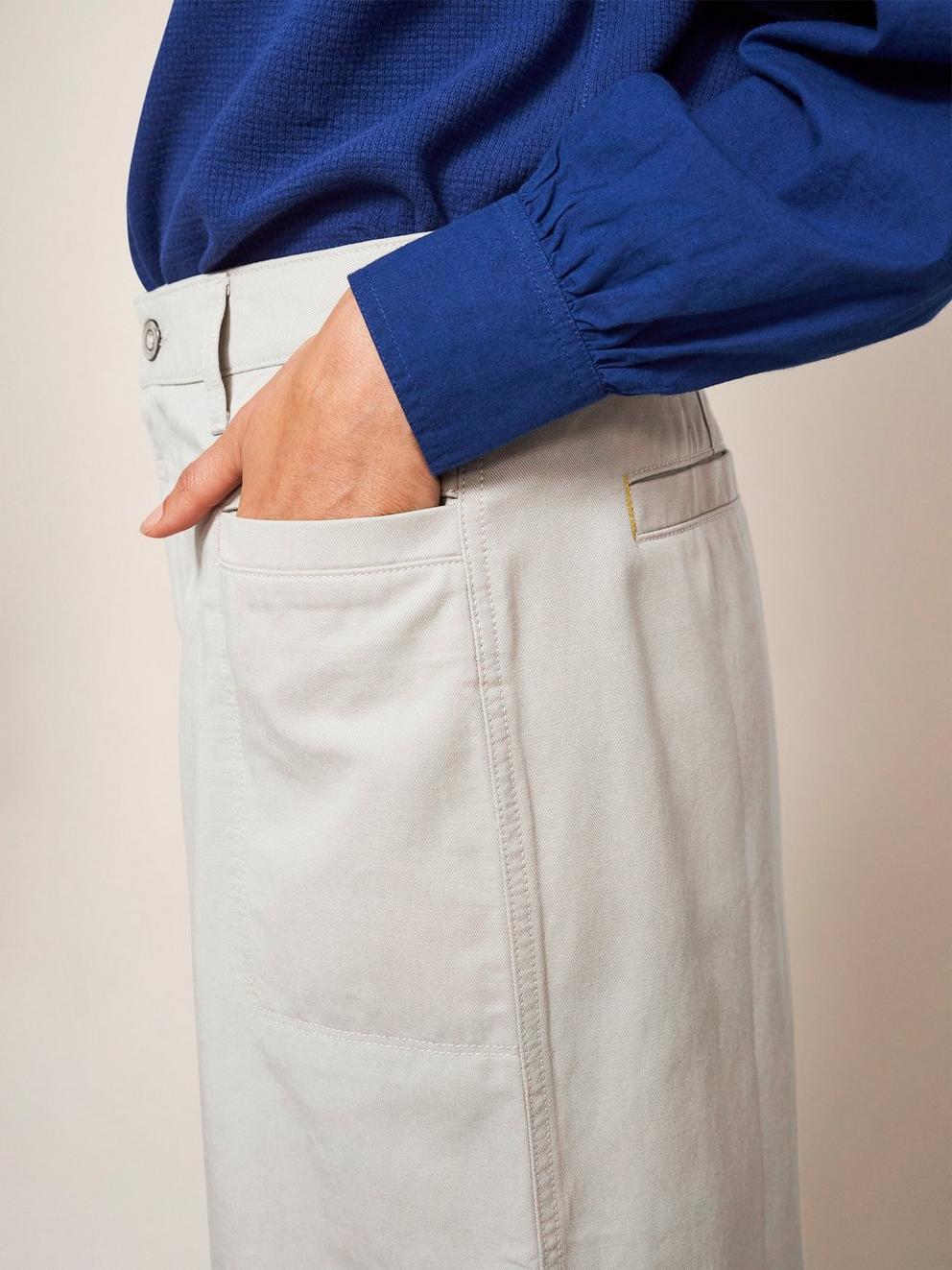Penny Midi Skirt in MID GREY - MODEL DETAIL