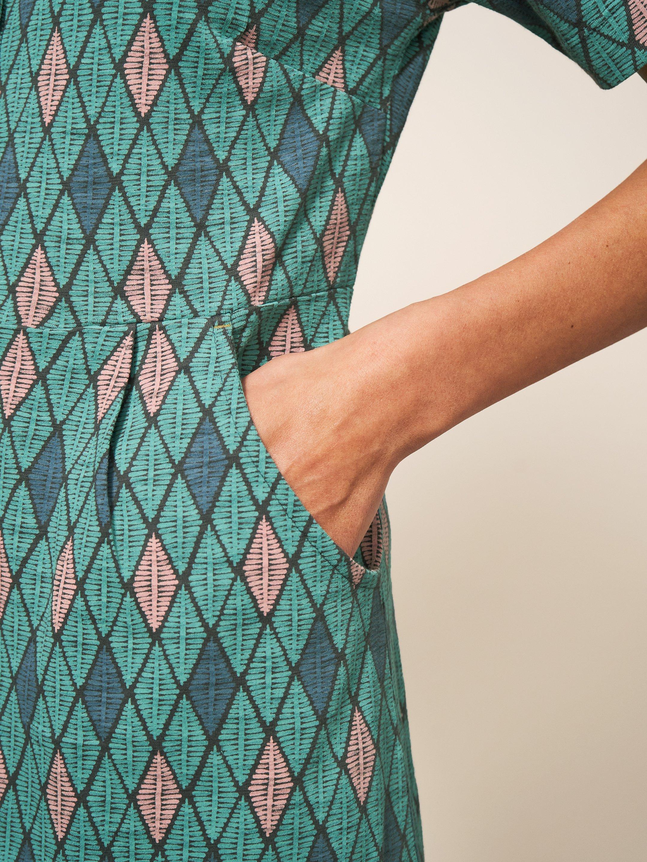 Tammy Cotton Jersey Dress in TEAL MLT - MODEL DETAIL