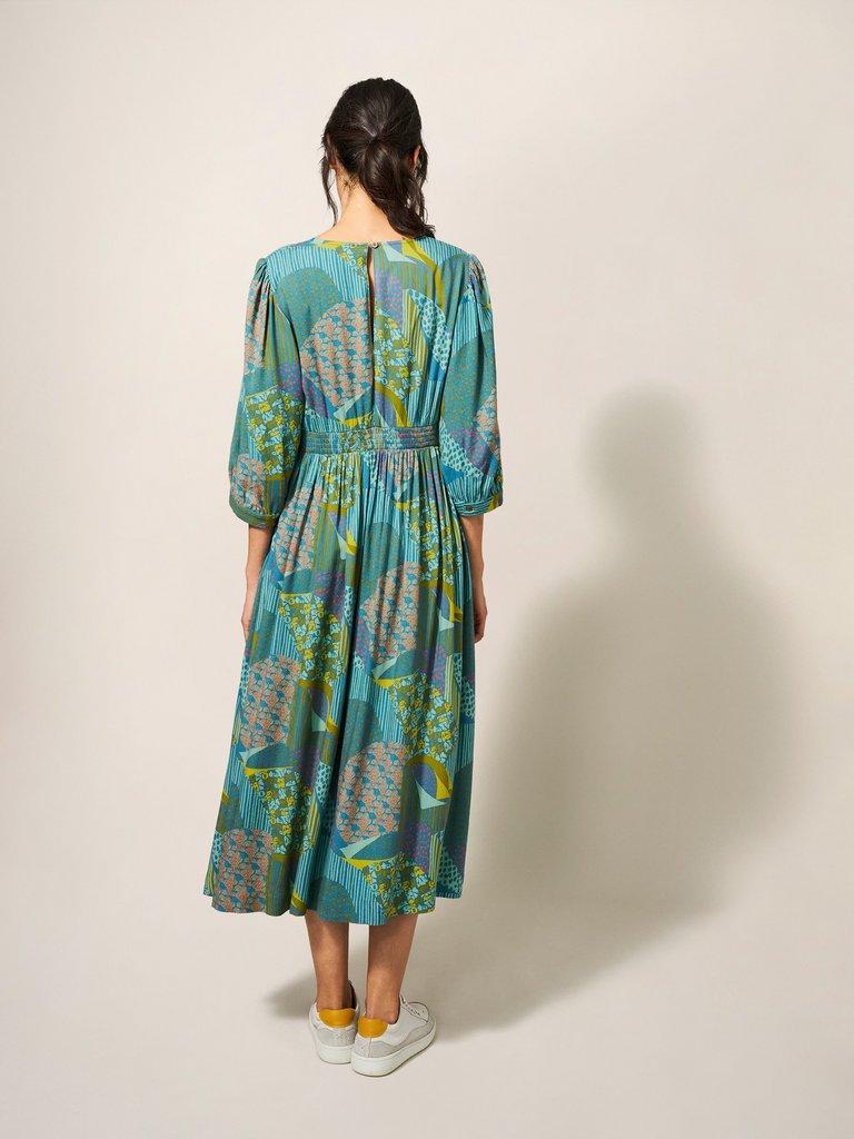 Lucy Short Sleeve Midi Dress in TEAL MLT - MODEL BACK