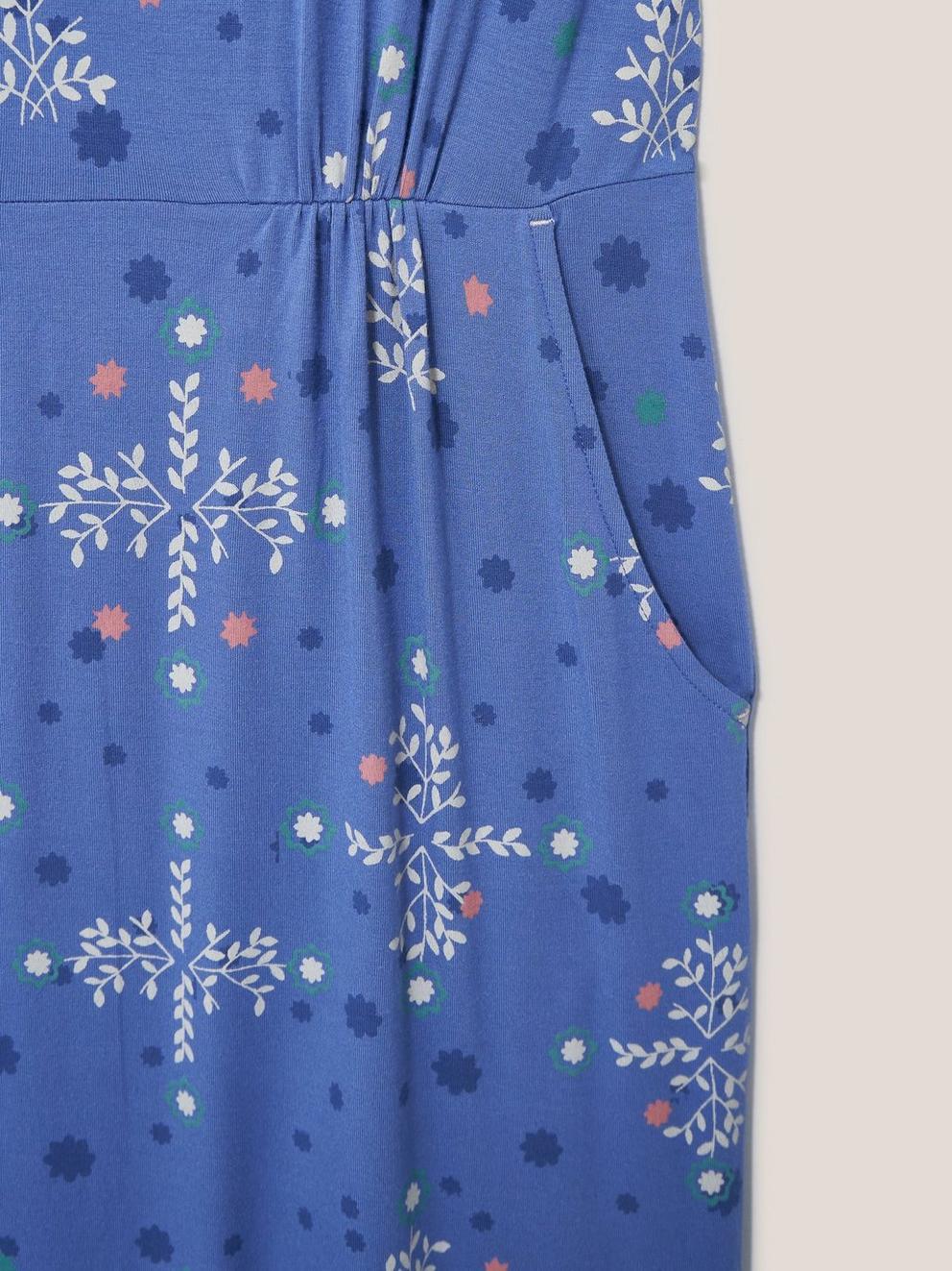 Tallie Jersey V Neck Dress in BLUE MLT - FLAT DETAIL