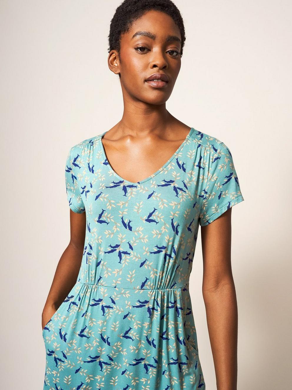 Tallie Jersey V Neck Dress in GREEN MLT - MODEL DETAIL