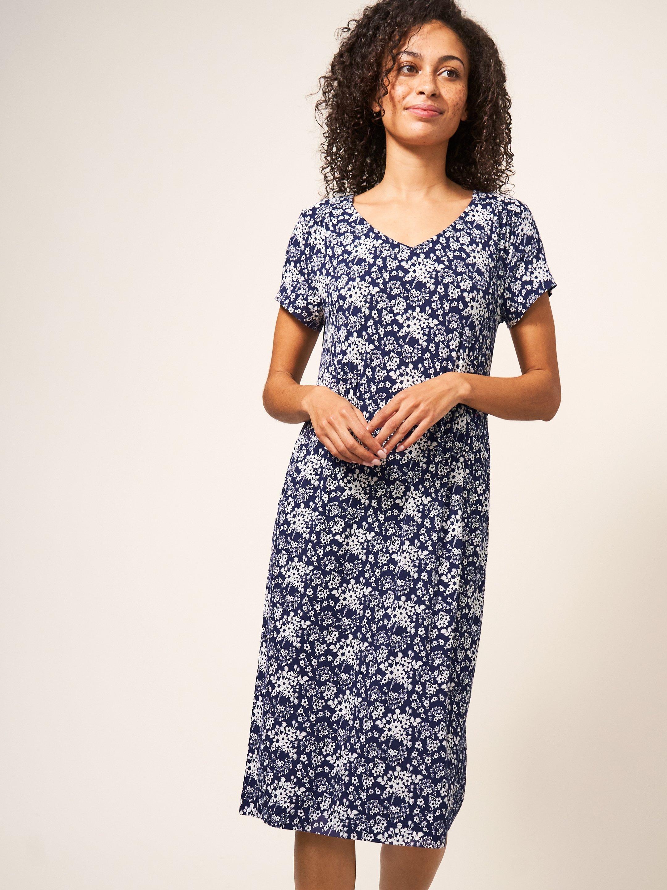 Round neck printed daily shift clearance dress