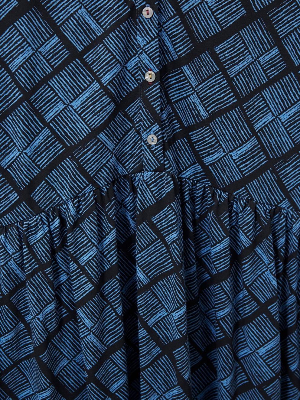 Everly Jersey Dress in BLK MLT - FLAT DETAIL