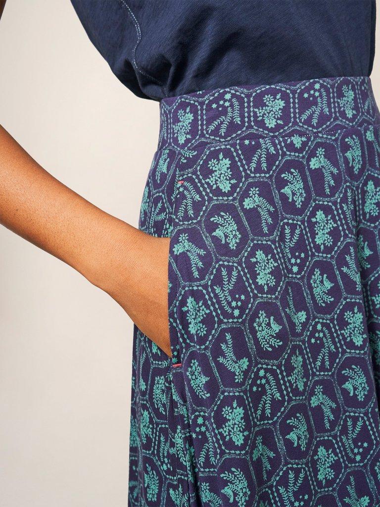 Jada Eco Vero Maxi Skirt in TEAL MLT - MODEL DETAIL