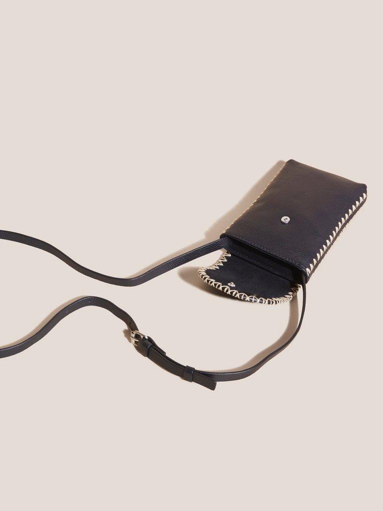 Craft Leather Phone Bag in PURE BLK - FLAT FRONT