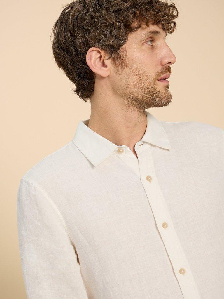 Pembroke LS Linen Shirt in BRIL WHITE - MODEL DETAIL