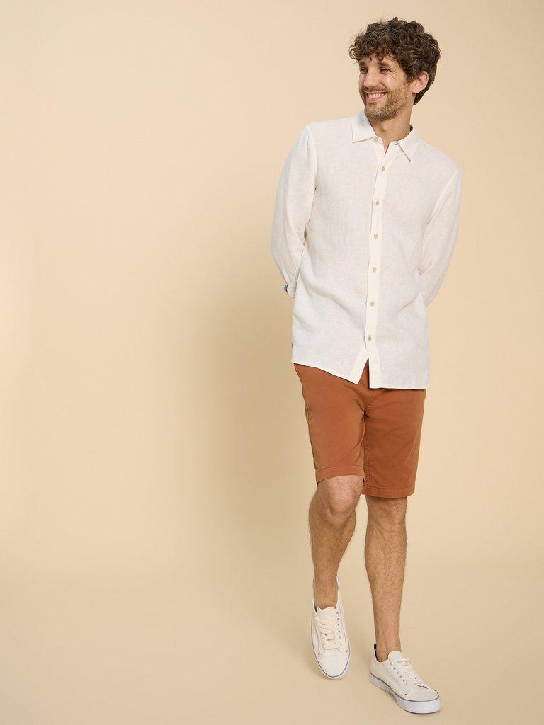 Pembroke LS Linen Shirt in BRIL WHITE - MODEL FRONT