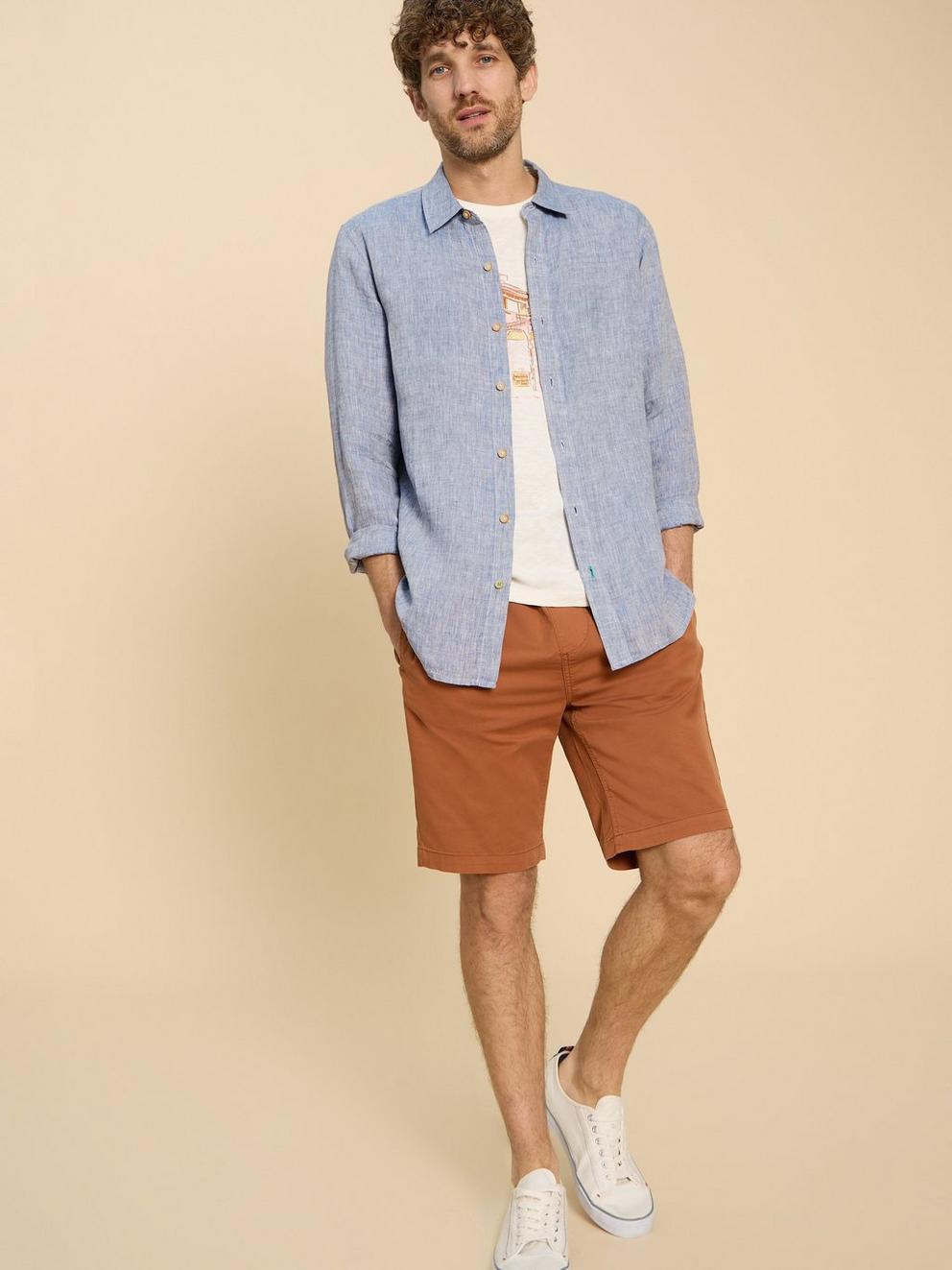 Pembroke LS Linen Shirt in CHAMB BLUE - MODEL FRONT