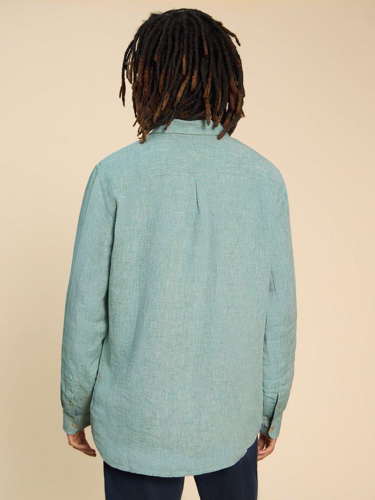 Pembroke LS Linen Shirt in MINT GREEN - MODEL BACK