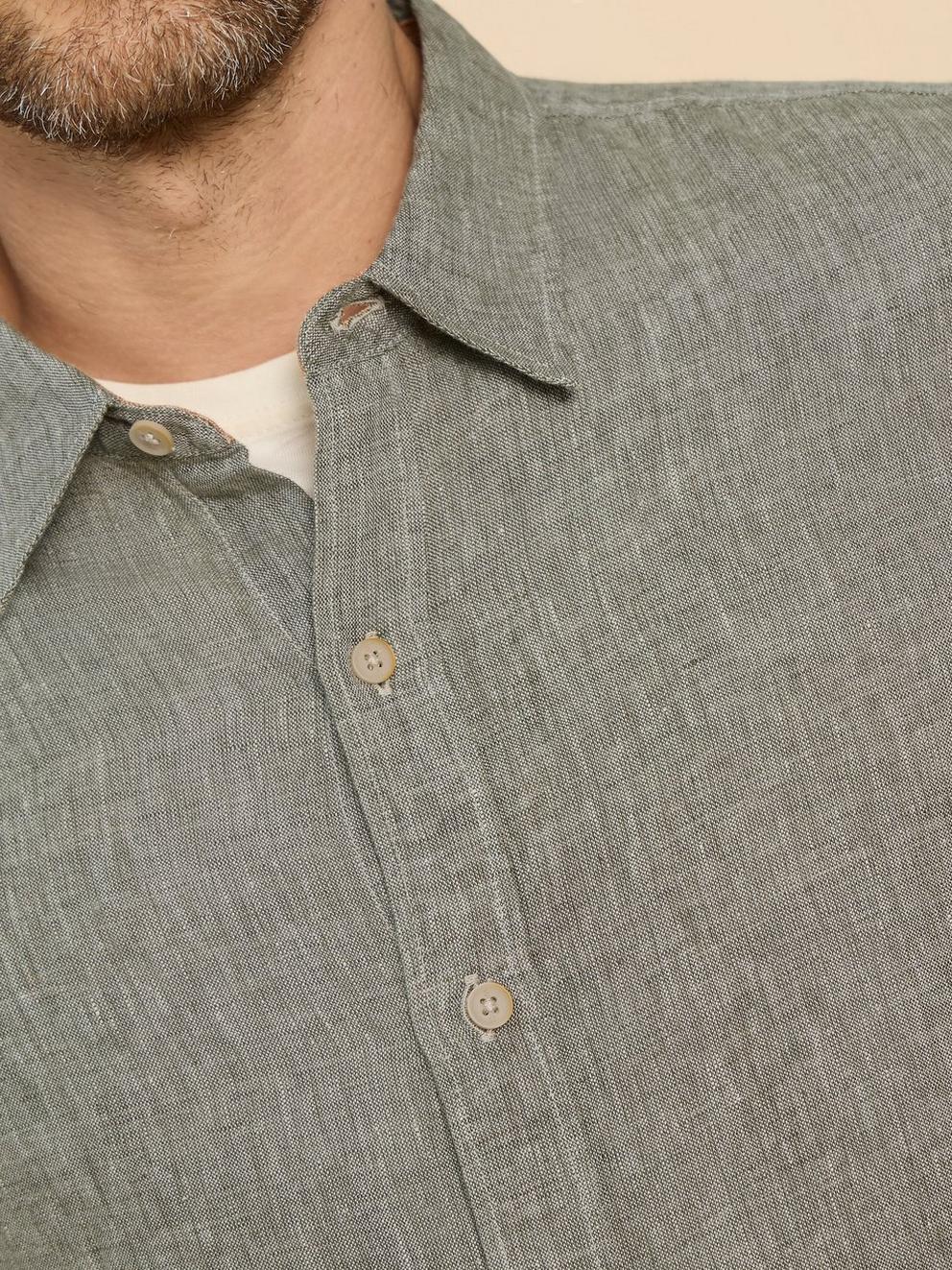 Pembroke SS Linen Shirt in KHAKI GRN - MODEL DETAIL
