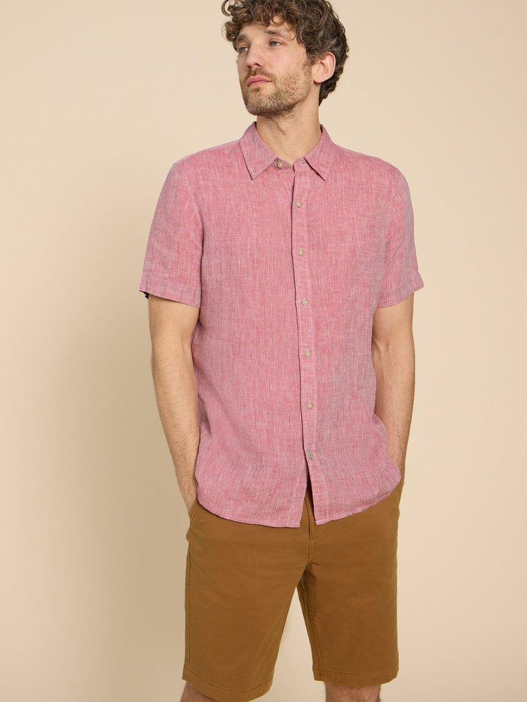 Pembroke SS Linen Shirt in MID RED - MODEL DETAIL