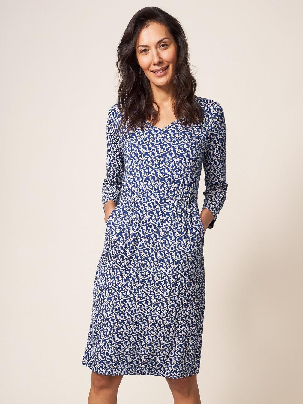 Tallie Jersey Dress Eco Vero in NAVY MULTI - LIFESTYLE