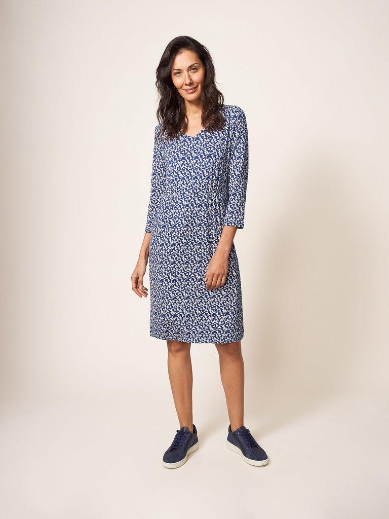 Tallie Jersey Dress Eco Vero in NAVY MULTI - MODEL FRONT