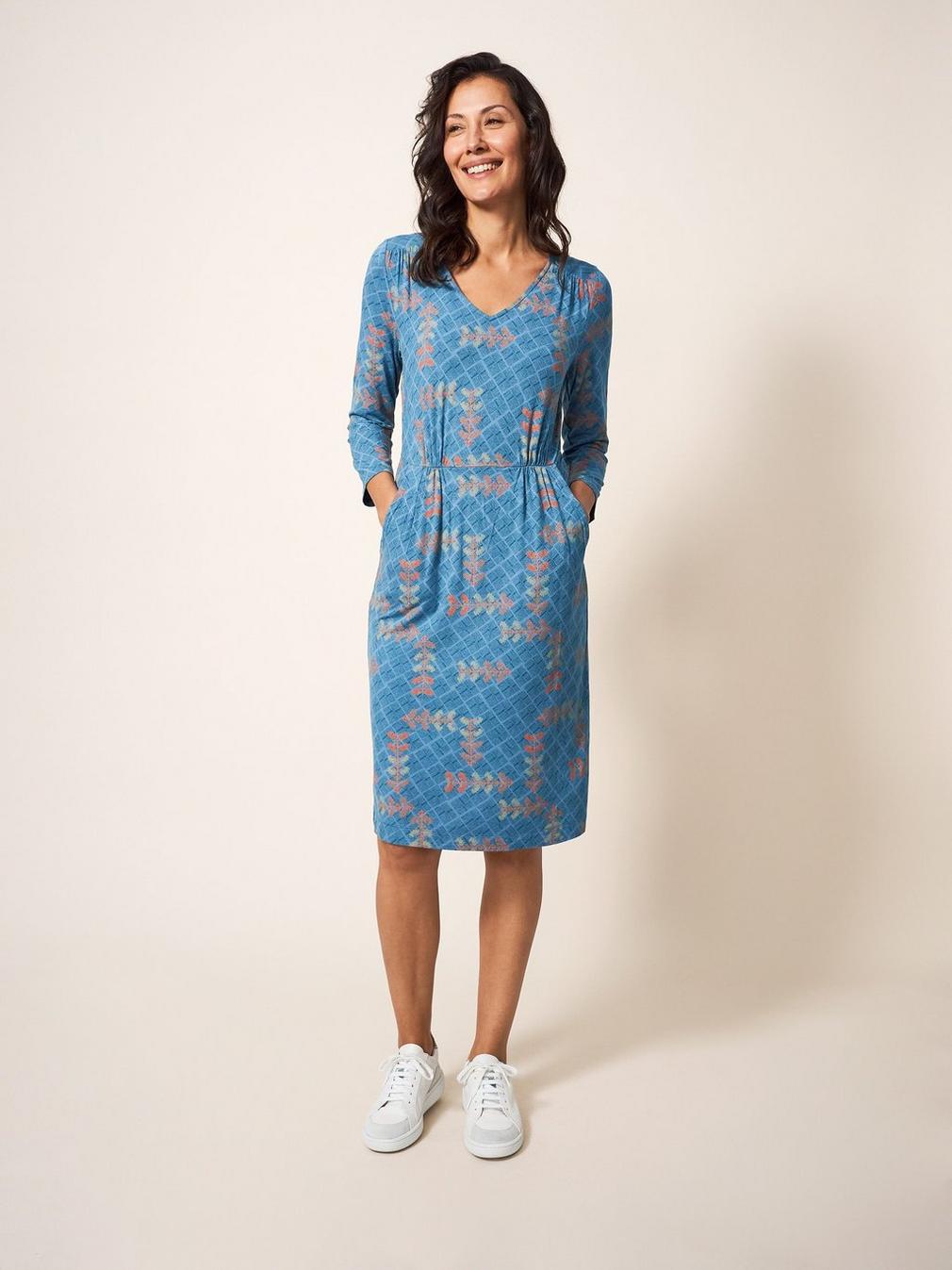 Tallie Jersey Dress Eco Vero in TEAL MLT - MODEL FRONT