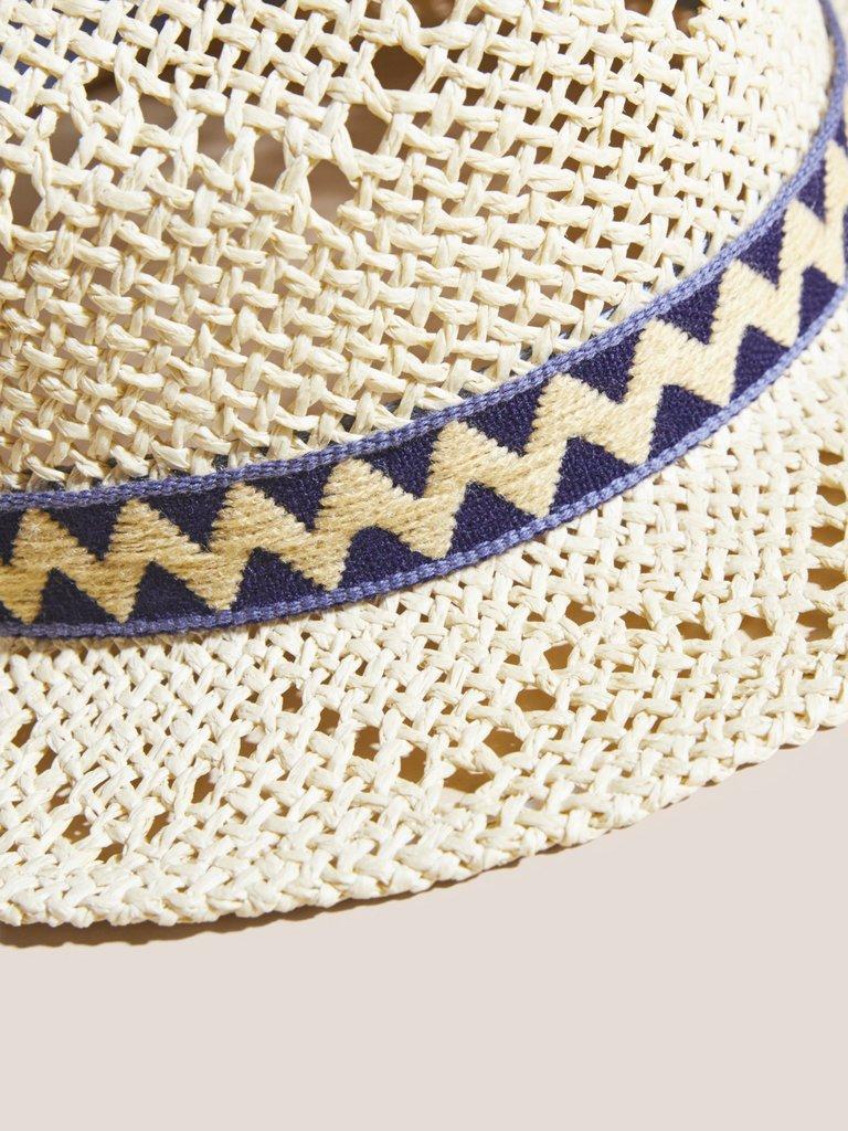 Trilby Hat in LGT NAT - FLAT DETAIL