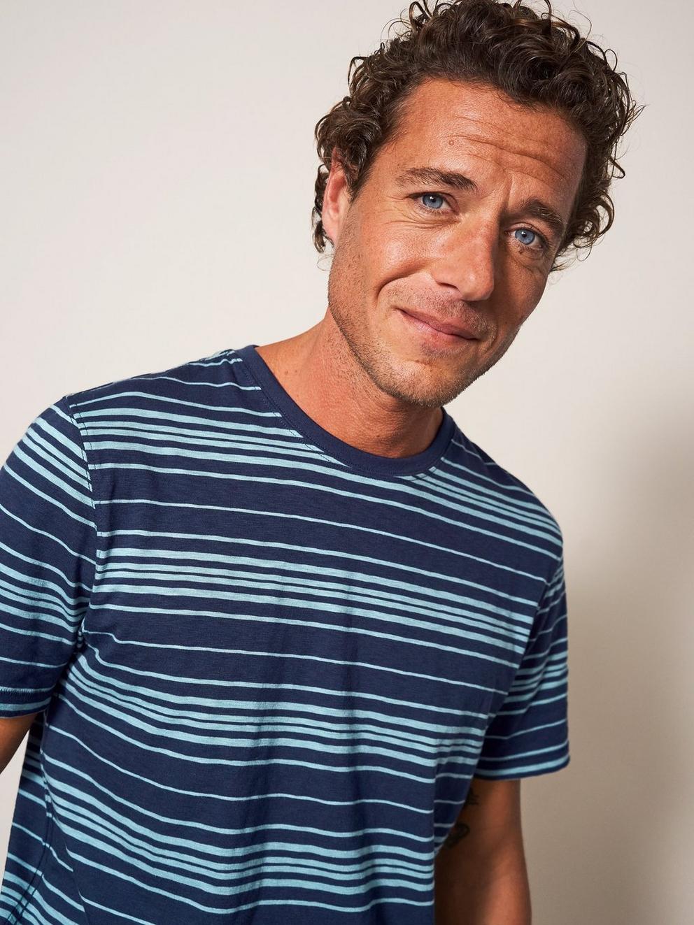 Abersoch Stripe SS Tee in DARK NAVY - MODEL DETAIL