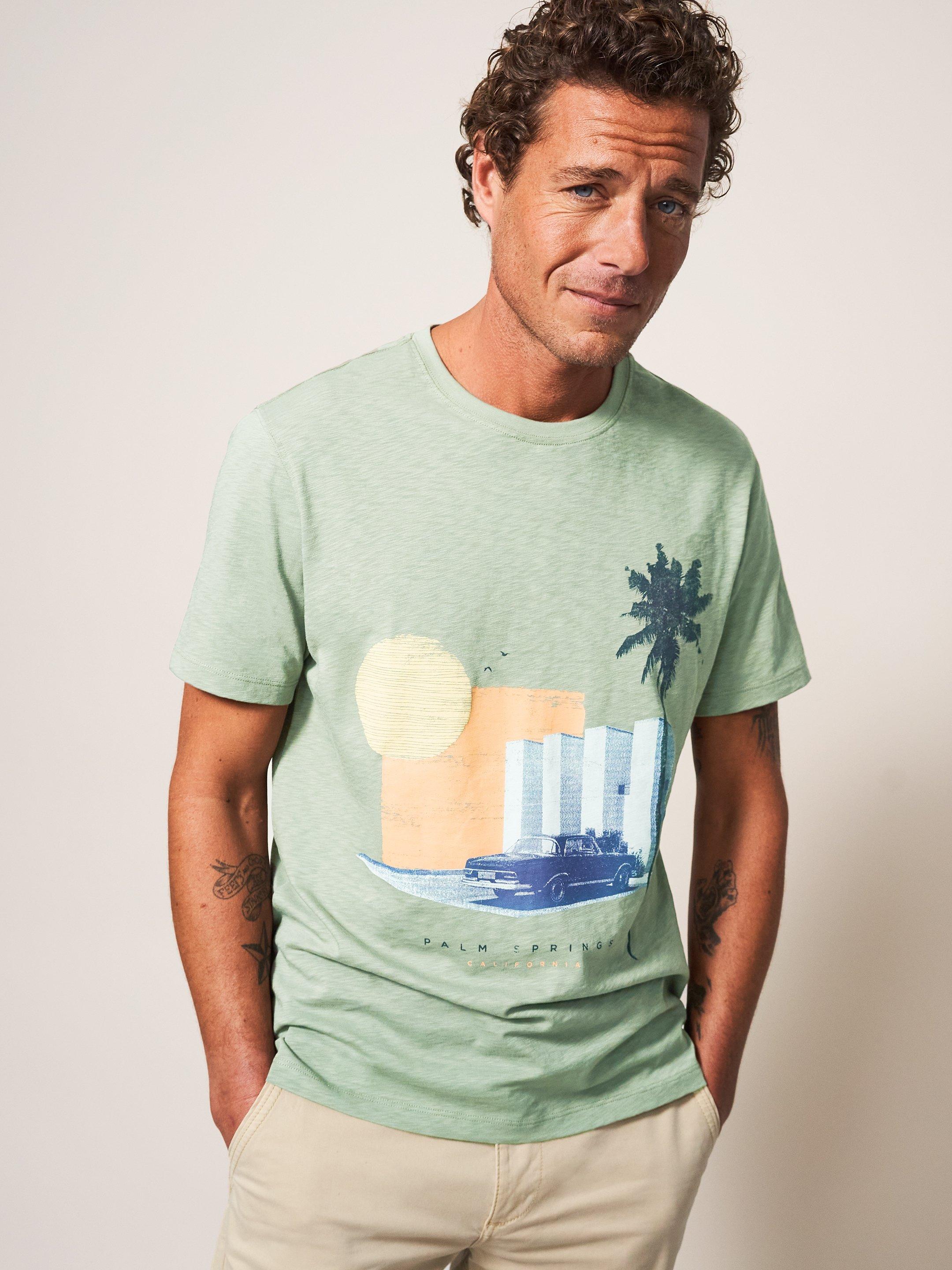 Slagter vrede Officer Palm Springs Graphic Tee in DUSTY GREEN | White Stuff