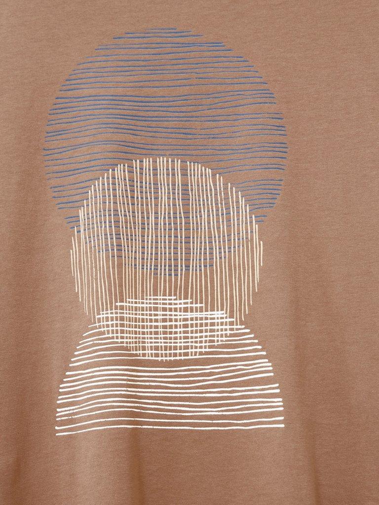 Abstract Art Graphic Tee in MID BROWN - FLAT DETAIL