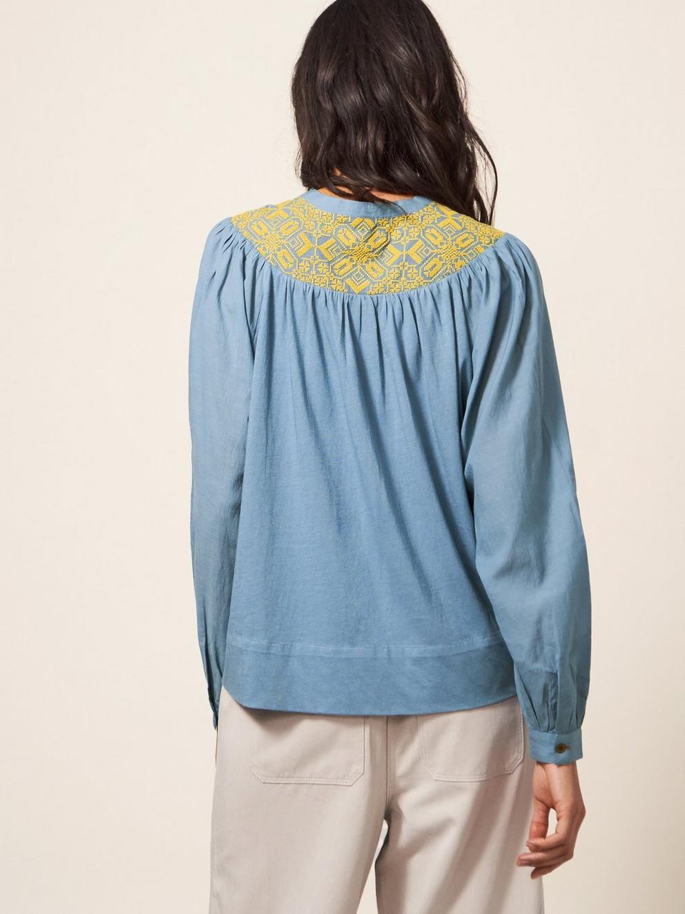 ROSE EMBROIDERED TOP in BLUE MLT - MODEL BACK