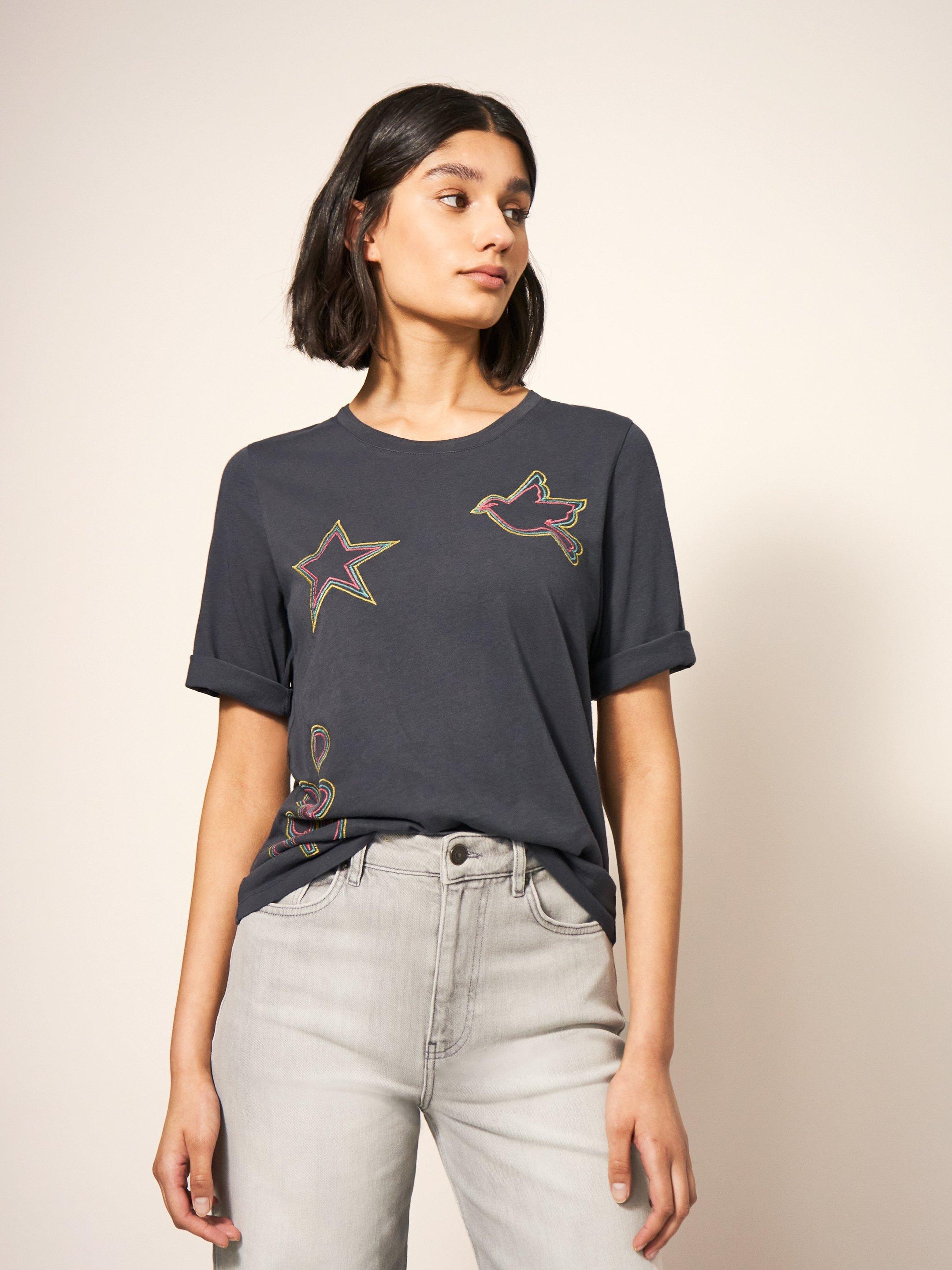  ANNABEL EMBROIDERED TEE