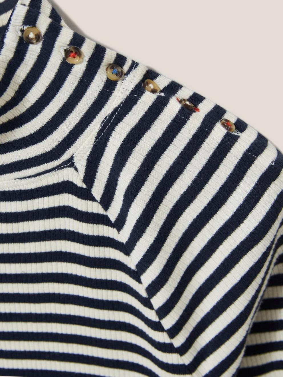 Birdie Button Tee in NAVY MULTI - FLAT DETAIL