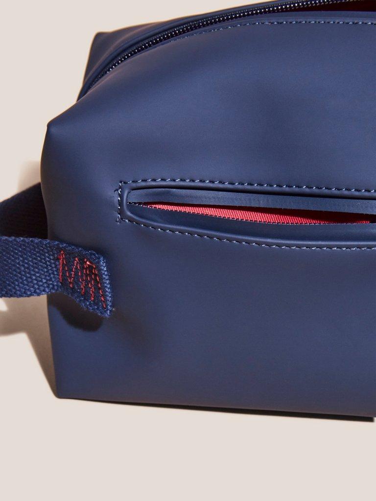 Rubberised Washbag in DARK NAVY - FLAT FRONT