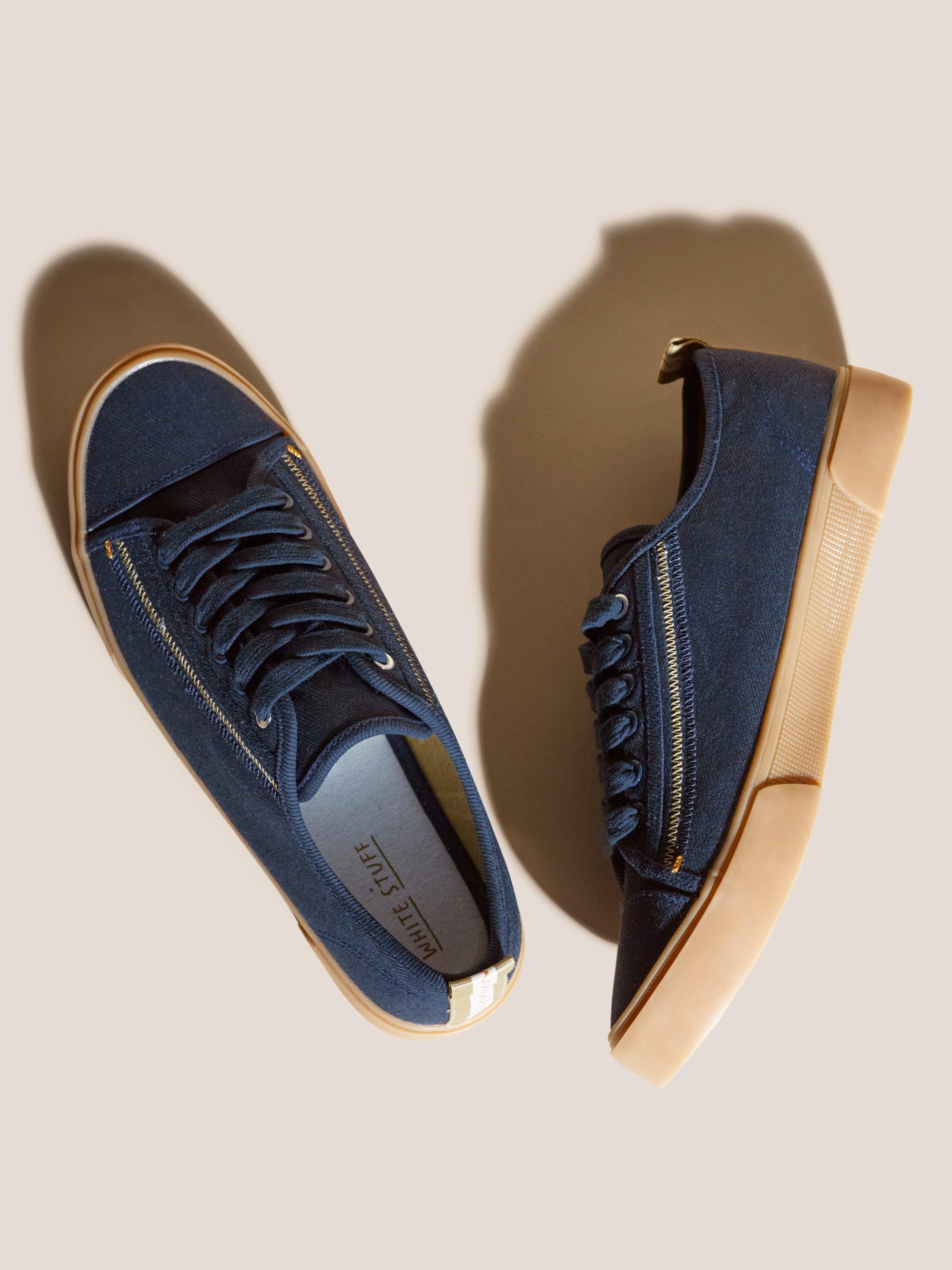 Navy plimsolls clearance