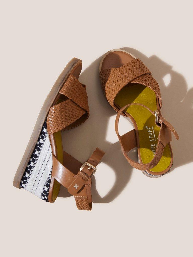 Leather Wedge Woven Sandal in MID TAN - FLAT BACK