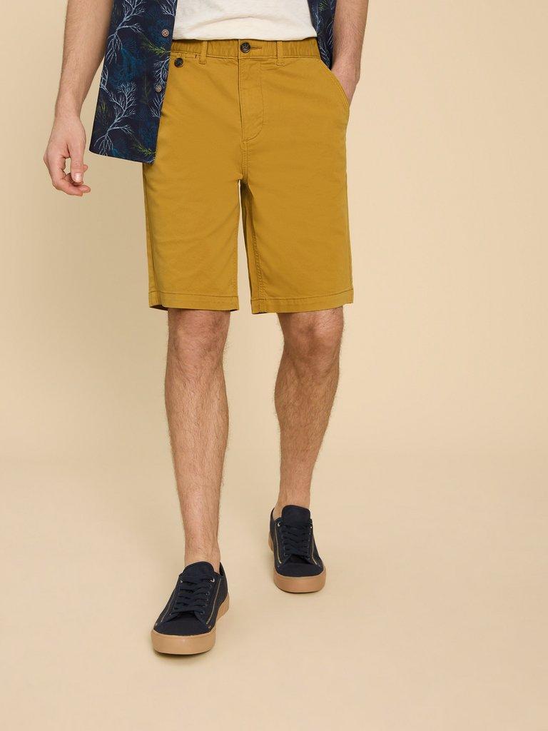 Sutton Organic Chino Short in DP YELLOW - MODEL DETAIL