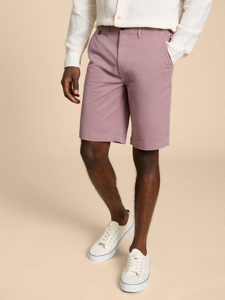 Sutton Organic Chino Short in DUS PINK - MODEL FRONT